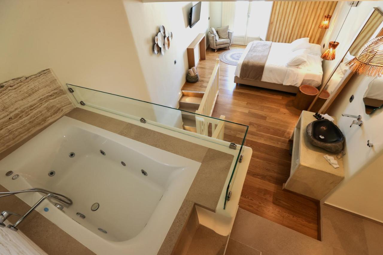 Life Suites Tourlos Zewnętrze zdjęcie
