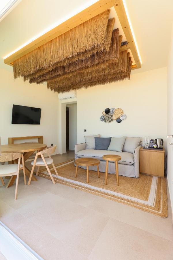 Life Suites Tourlos Zewnętrze zdjęcie